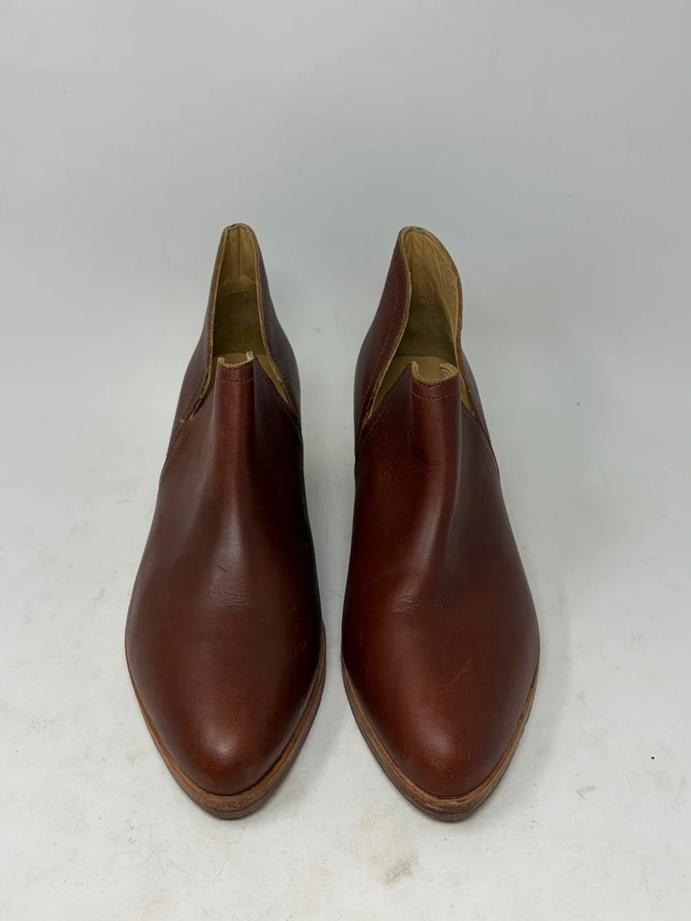 Nisolo Mia Ankle Booties Size 10